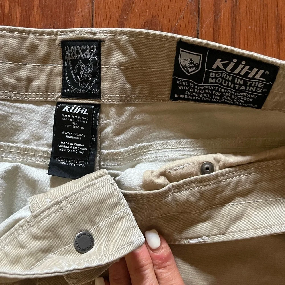 Mens KUHL Khaki Pants Straight Leg 38 X 32